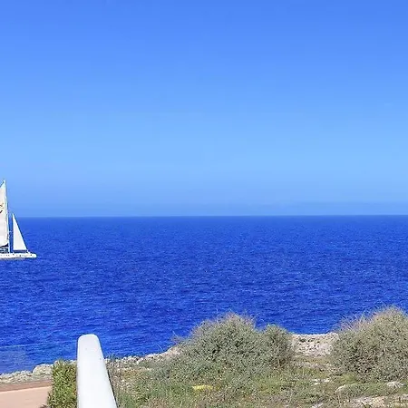 Villa Cala'n Blanes Sleeps 9 Pool Air Con Wifi *